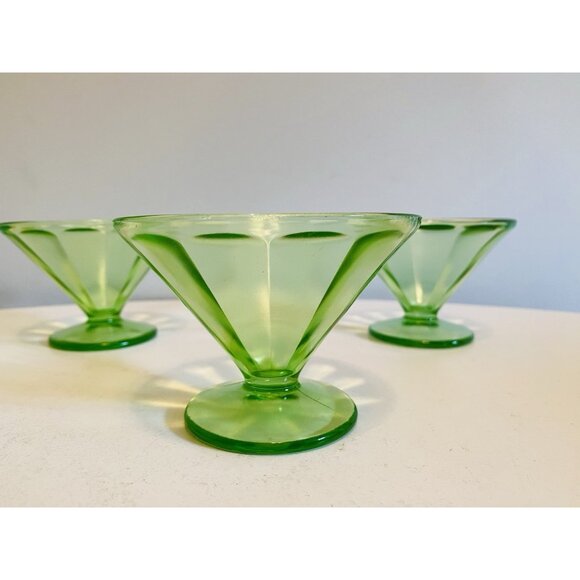 Set of 3 Federal Glass Green Uranium Depression Footed Sherbet Dessert Dish - Picture 6 of 9